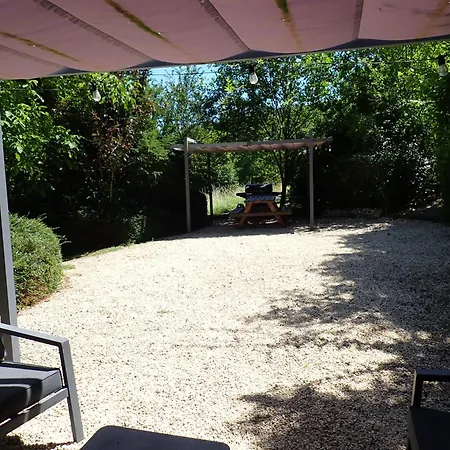 Les Granges De La Foret Feriehus